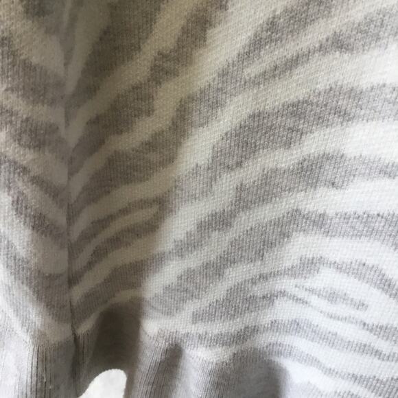 Anthropologie Gray Zebra Ruffled Knit Skirt - Picture 13 of 16